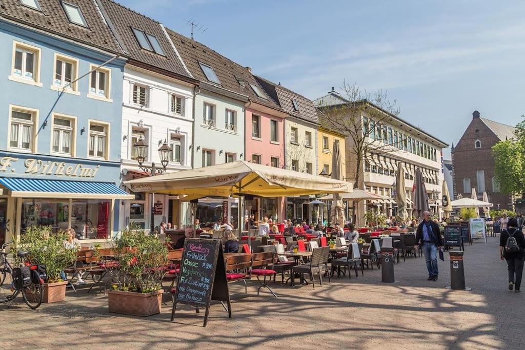 1 Og Direkt An Der Laga 2026 - Moderne Stadtwohnung Am Neusser Markt! מראה חיצוני תמונה